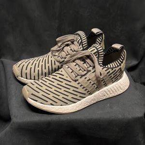 ADIDAS NMD R2 Primeknit in “Trace Cargo” mens 9.5
